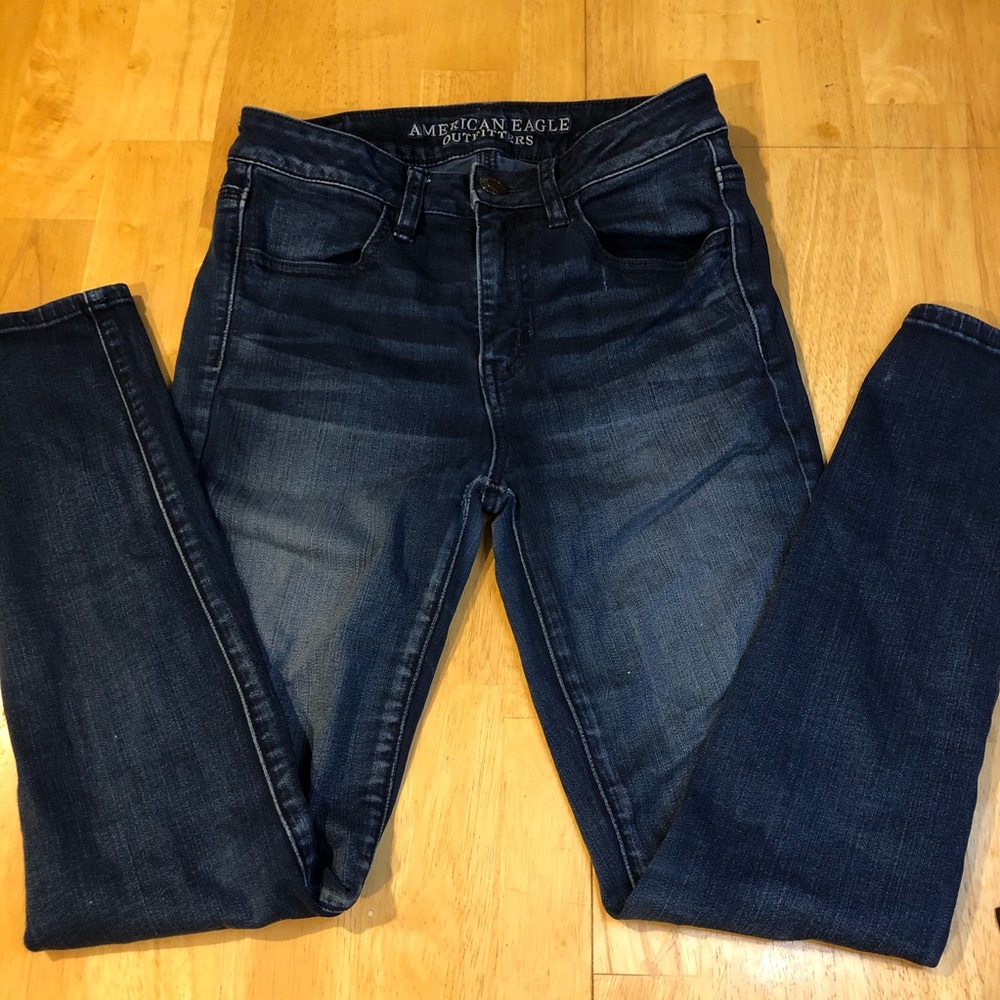 American Eagle high rise skinny jeggings size 2